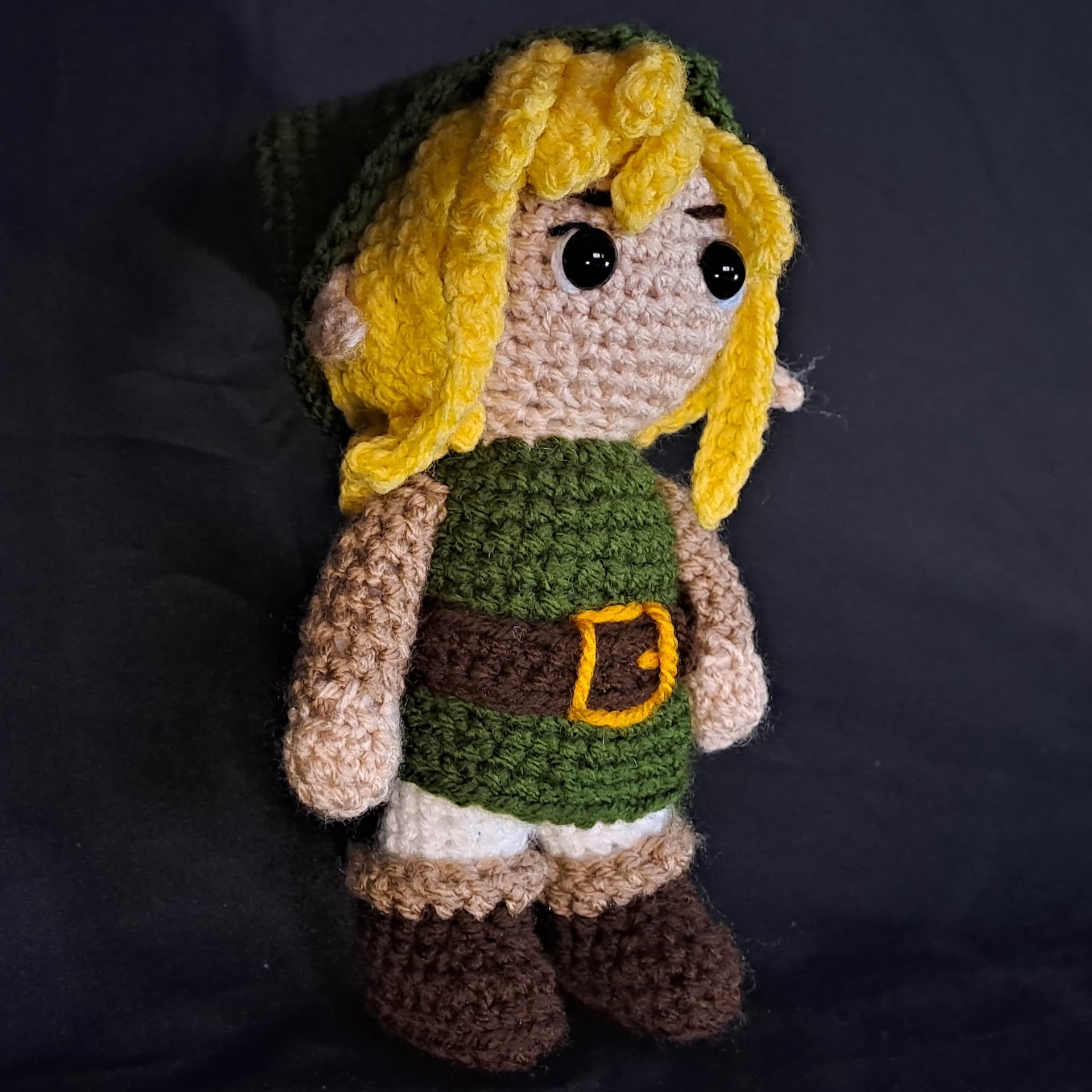 Link's Awakening crochet doll detail